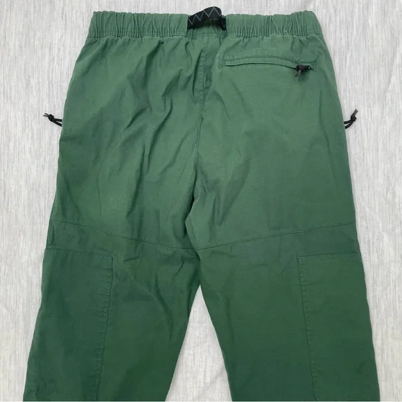 Nike ACG Trail Pants in Fir size M - Picture 2 of 8